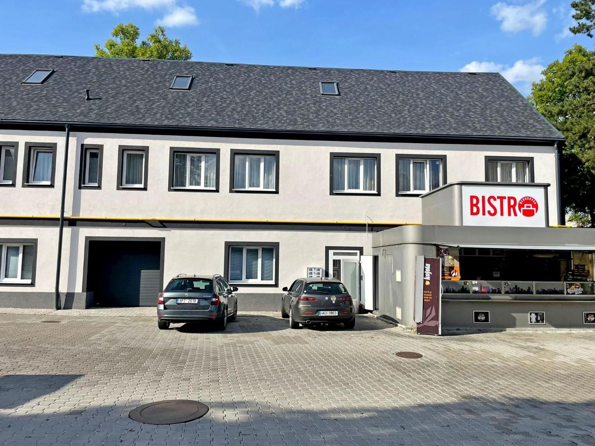 Apartments Gato Karlovy Vary Stara Role Exterior photo
